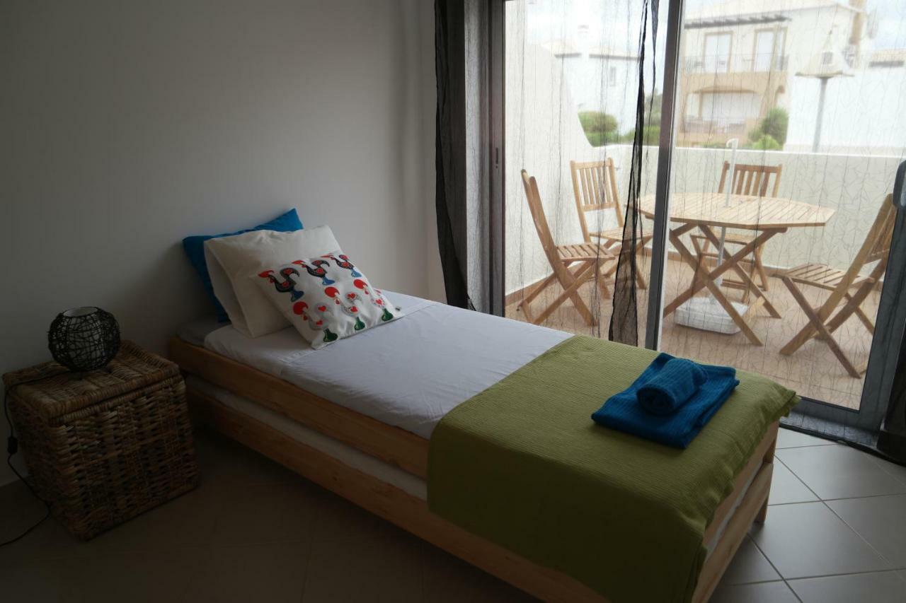 Welcome House Villa ลากอส ภายนอก รูปภาพ